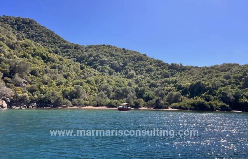 Marmaris Paradiesinsel zu verkaufen 2000 m2 Dorf