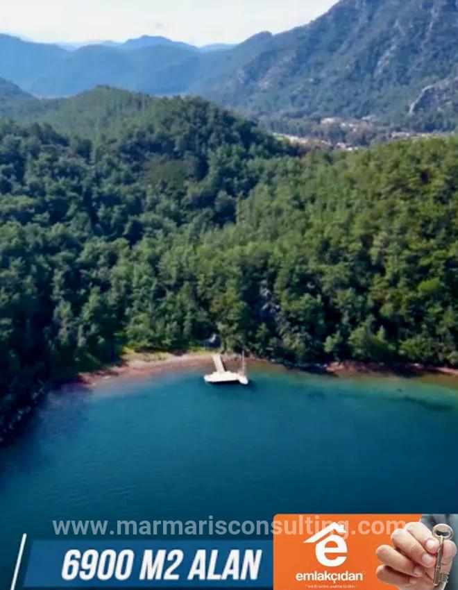 Marmaris Orhaniye Stadtteil In 6000 m2 Privater Anlegesteg vorhanden satılık Bucht