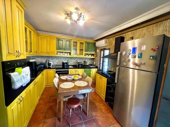 Zu verkaufen 4+2 Villa – 970 m² Grundstücksanteil – Armutalan