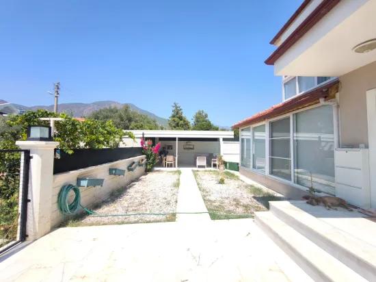Köyceğiz 5+1 Freistehend mit Pool zu verkaufen Villa
