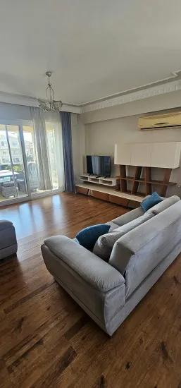 Marmaris Camii Avlu Viertel Im Pool‑komplex Luxus 3+1 zu vermieten möbliert Dach Duplex