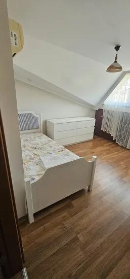 Marmaris Camii Avlu Viertel Im Pool‑komplex Luxus 3+1 zu vermieten möbliert Dach Duplex