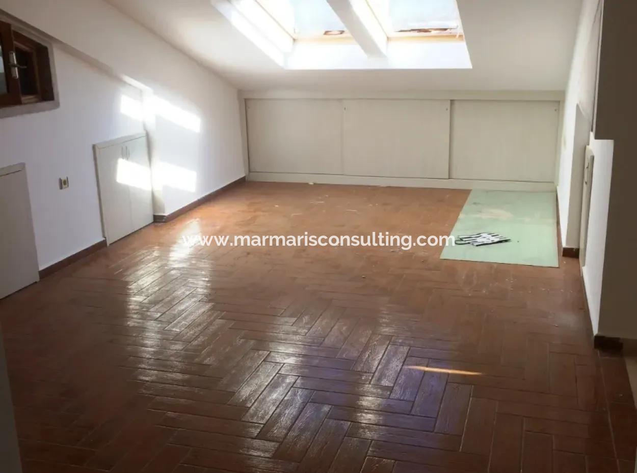 10 Schlafzimmer 2 Mit Pool Im Zentrum Von Marmaris.2500M2 Grundstück Zum Verkauf In Unserer Anlage.