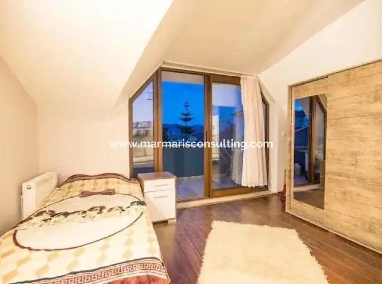 Das Gebiet Von Marmaris Armutalan Freistehende Villa Zum Verkauf 4 Zimmer 1 Wohn-Zimmer-Triplex-Villa Komplett