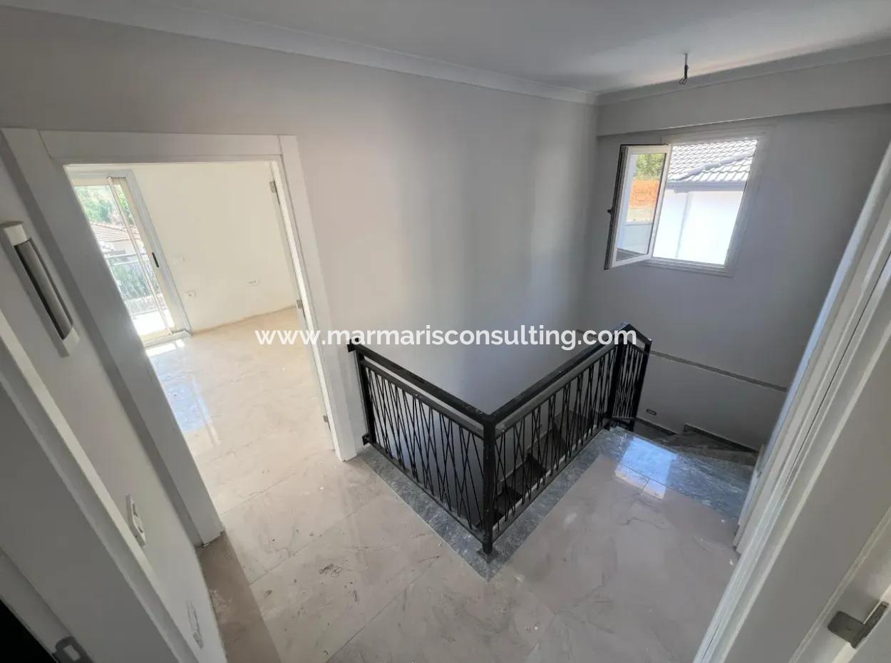 3 Zimmer 3 Bäder 160M2 Villa Mit Waldblick Zum Verkauf In Marmaris Çetibeli Mahallesi 400M2 Grundstück Mit Freistehendem Pool