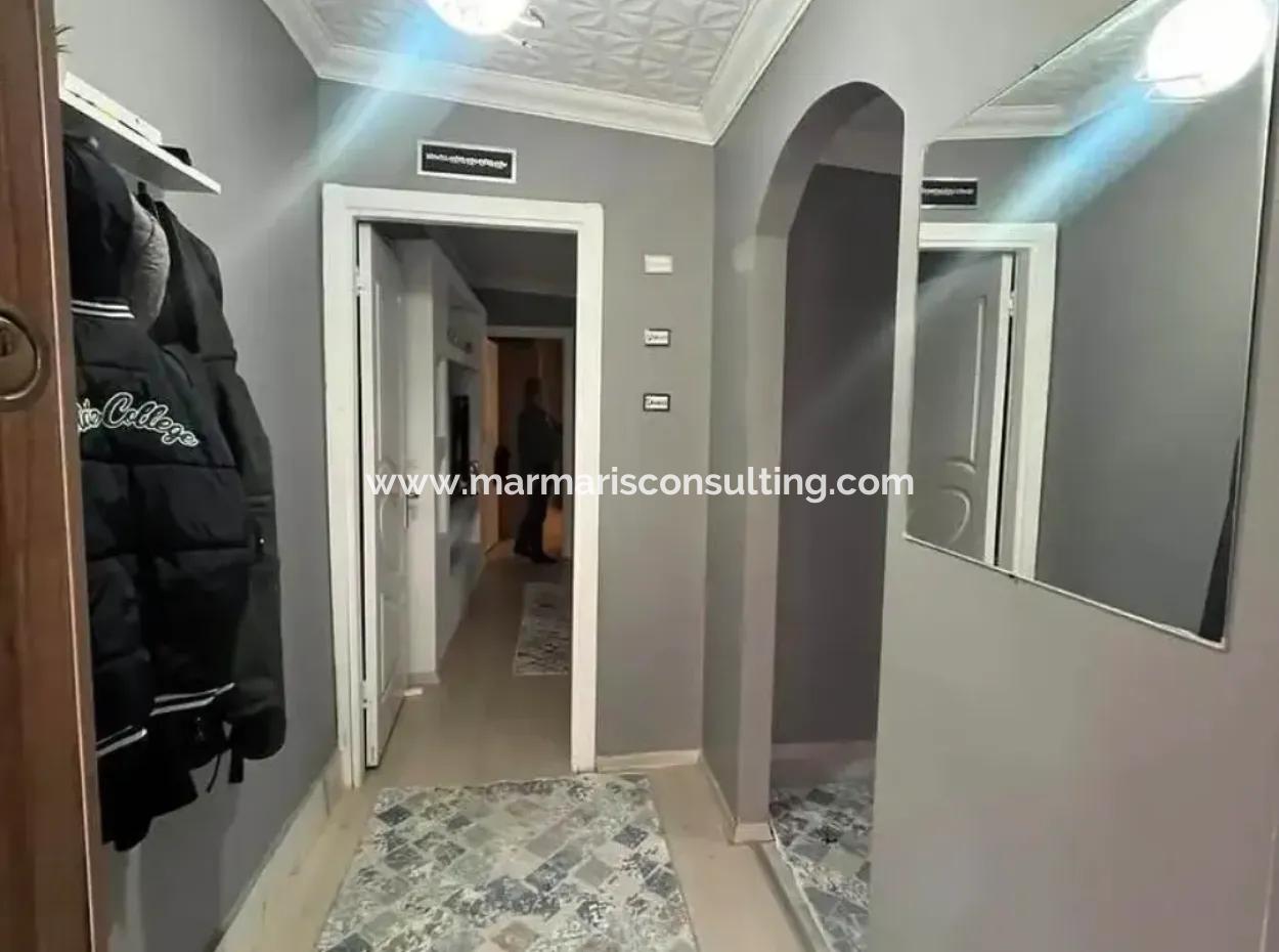 Camiavlu Nachbarschaftsgebäude Mit 5 Wohnungen Zum Verkauf