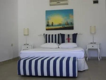 Bei Einer Entfernung Von 40 Km Von Marmaris 30 Zimmer Boutique-Hotel Am Meer Zum Verkauf