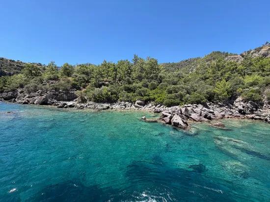 Marmaris Im Turunç-viertel Direkt Am Meer 4700 M2 Kontrollierter Nutzungsbereich