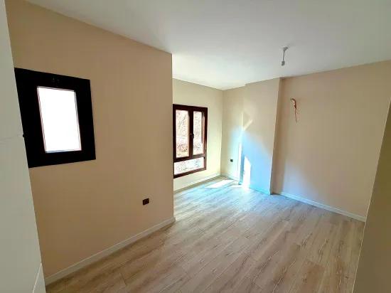📍 Im Stadtteil Çetibeli Komfortabel Zu Verkaufen 3+1 Freistehende Villa