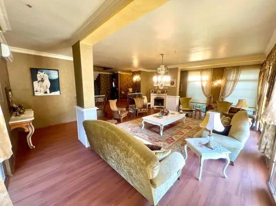 For Sale 4+2 Villa – 970 m² Land Share – Armutalan