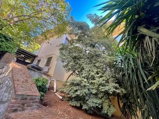 For Sale 4+2 Villa – 970 m² Land Share – Armutalan