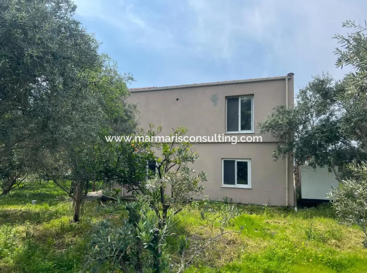 Detached House For Sale On 2000M2 Plot Of Land By The Sea In Marmaris Söğüt Neighborhood. Suitable For Tying A Boat In Front Of It.