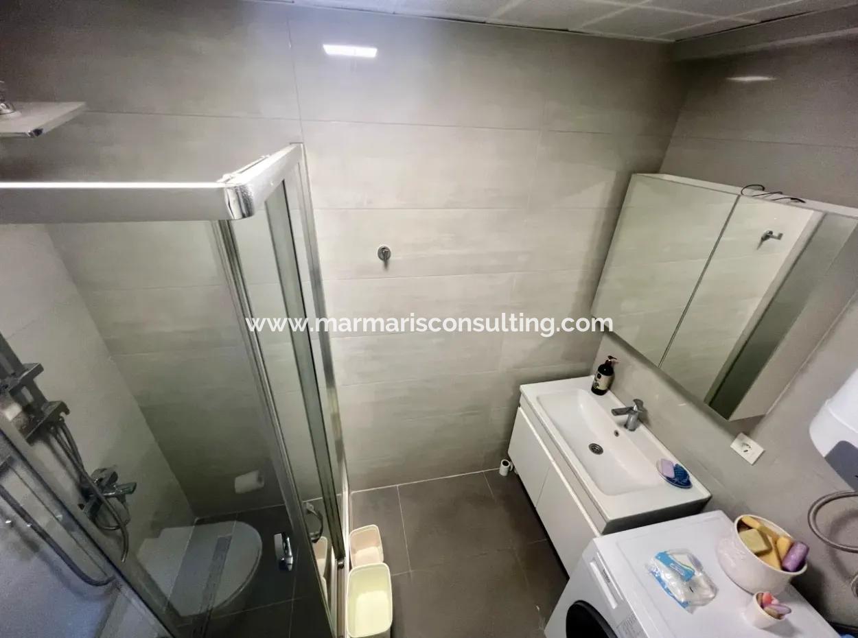 2 Rooms 1 Living Room New Building Upper Duplex Double Bathroom 90 M2 Apartment For Sale In The Center Of Marmaris Close To The Sea