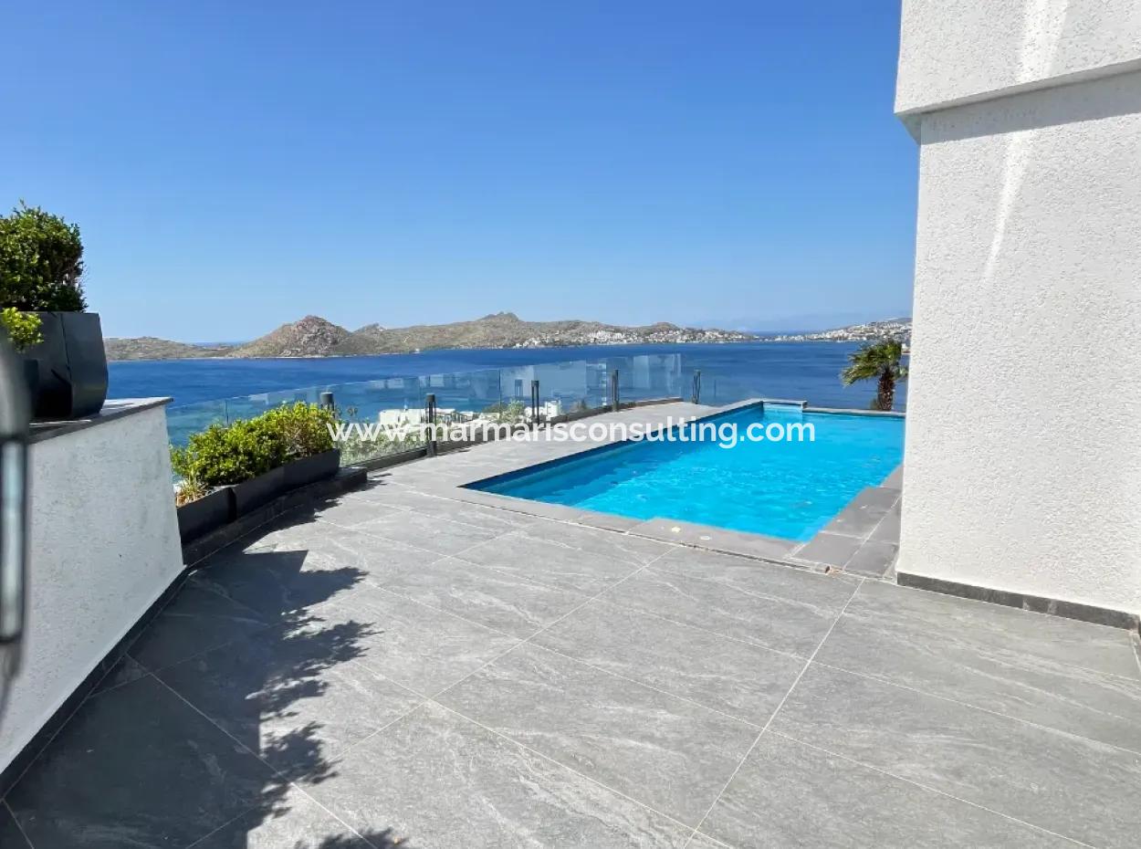 ???????? Luxurious Triplex Villa Just Steps From Yalıkavak Marina!