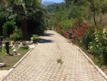 Detached Villa With A Garden For Sale In Ula Muğla District Sultanahmet Neighborhood Twin