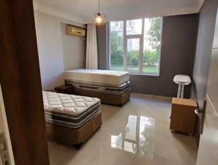 Camiavlu Neighborhood 3 1 Reverse Duplex For Sale In A Secure Site With Pool