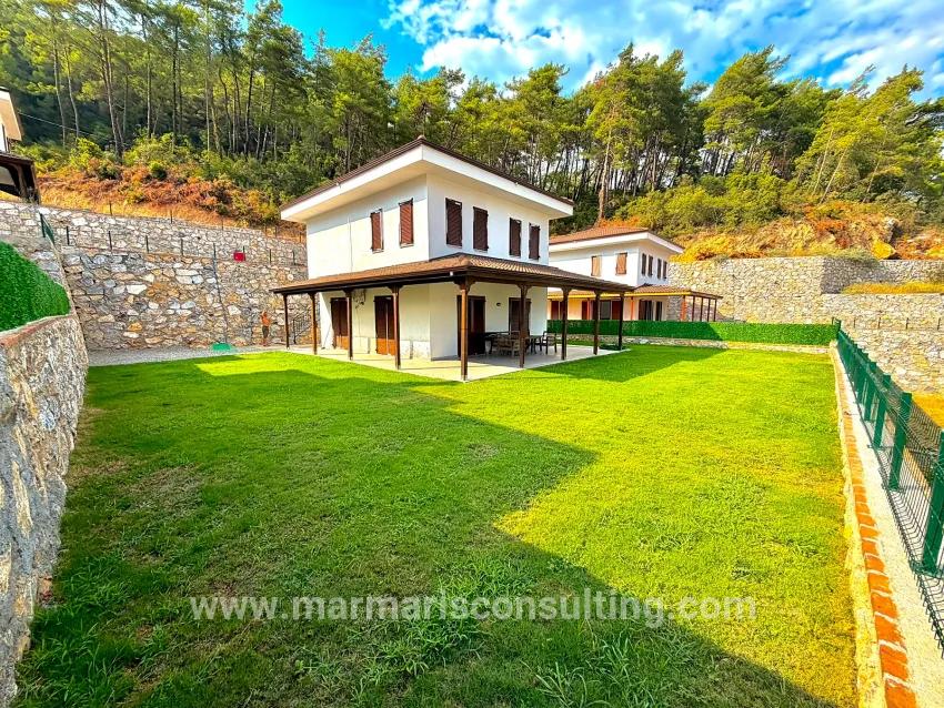 Для Продажи Вилла 3+1 в Çetibeli Marmaris - 140 m²