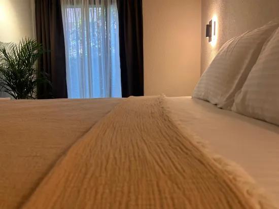 в Marmaris Çıldır, 30 m до моря, новый роскошный, с садом, меблированный, аренда 2+1