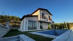 Для продажи Вилла 3+1 в Kızılyaka Ula - 465 m²