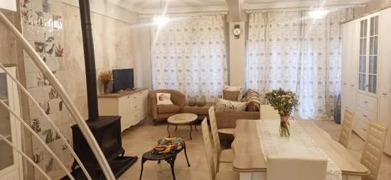 В Районе Чилдыр Квартал С Садом 2+1 Этаж В Собственности На Продажу Квартира