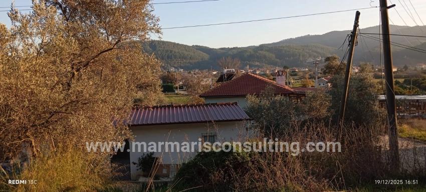 Akyaka,ya 8 Km Uzaklıkta 15 Odalı Villa Projesi Çizilmiş 1186 M2 Satılık Arsa