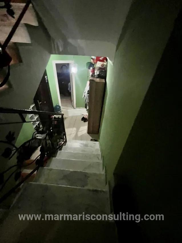 Marmaris orman teknikerleri sitesinde satılık 3+2 villa