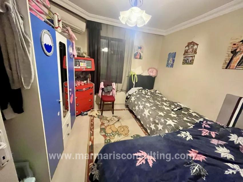 Marmaris orman teknikerleri sitesinde satılık 3+2 villa