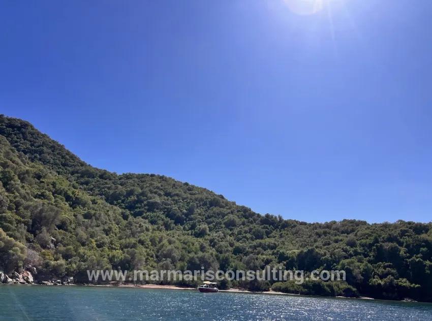Marmaris cennet adasında satılık 2000 m2 köy