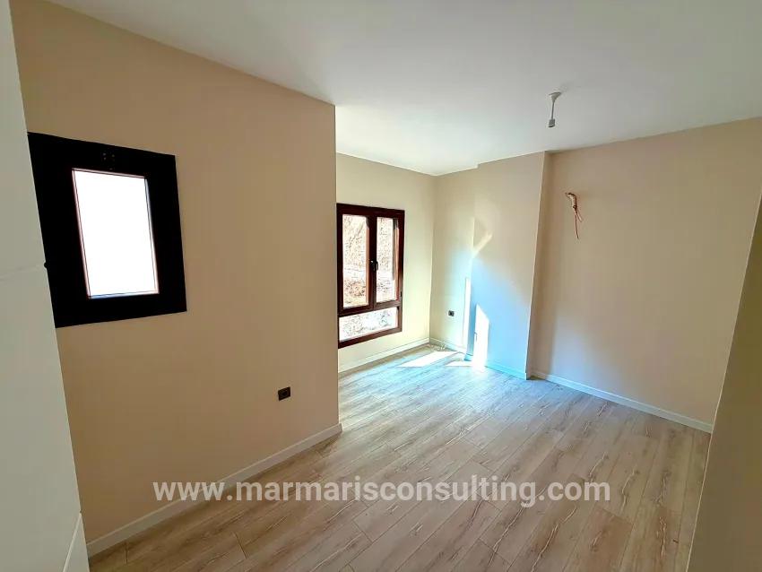 Marmaris Çetibeli Mah. Satılık 3+1 Villa - 140 m²
