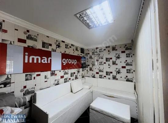 Marmaris merkezinde köşe başında 128 m2 satılık dükkan
