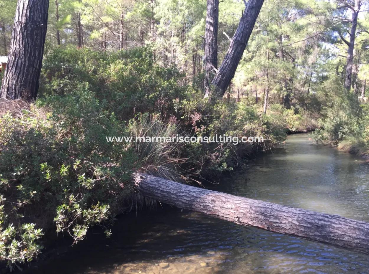 Bördübet Koyunda 7500M2 Arsa İçerisinde Bungalow Otel İçin Uygun Satılık Arsa