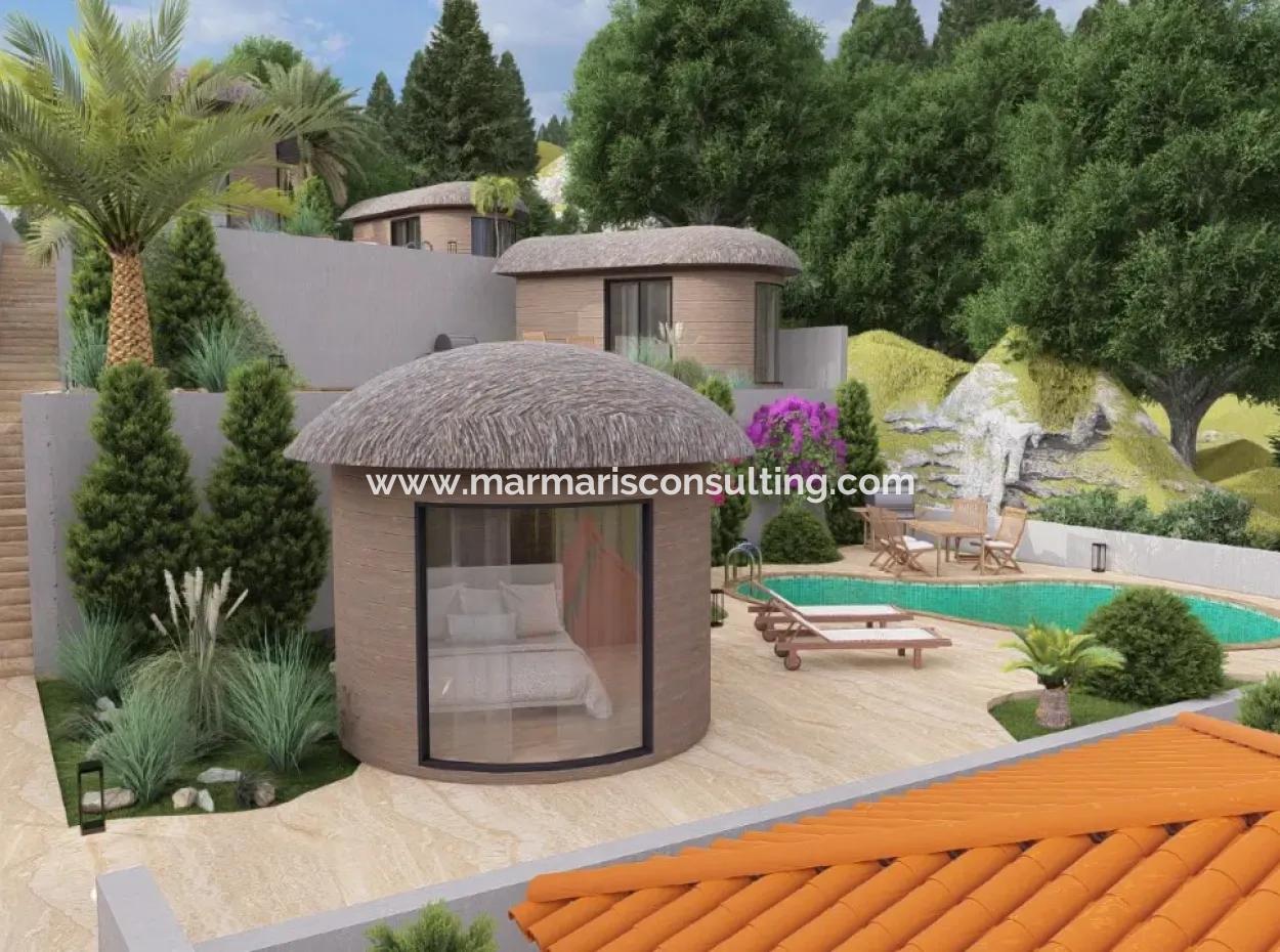 Muğla Akyaka,Ya 7 Km Mesafede Ataköy Mevkisinde Orman Manzaralı 20 Odalı Sonsuzluk Havuzu Mevcut Satılık Butik Otel