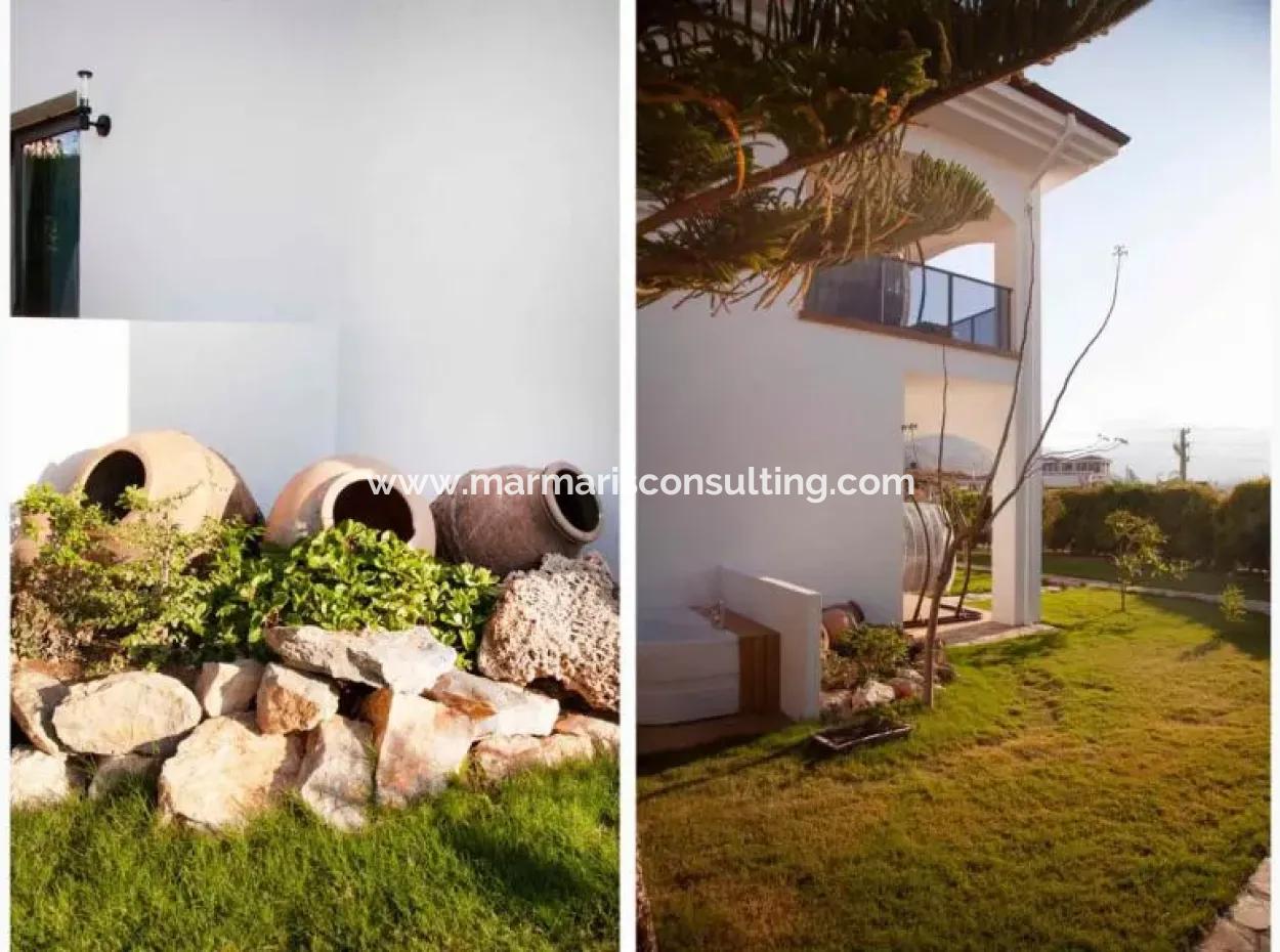 Datça Merkez Özel Yapım 7 Odalı Satılık Butik Otel