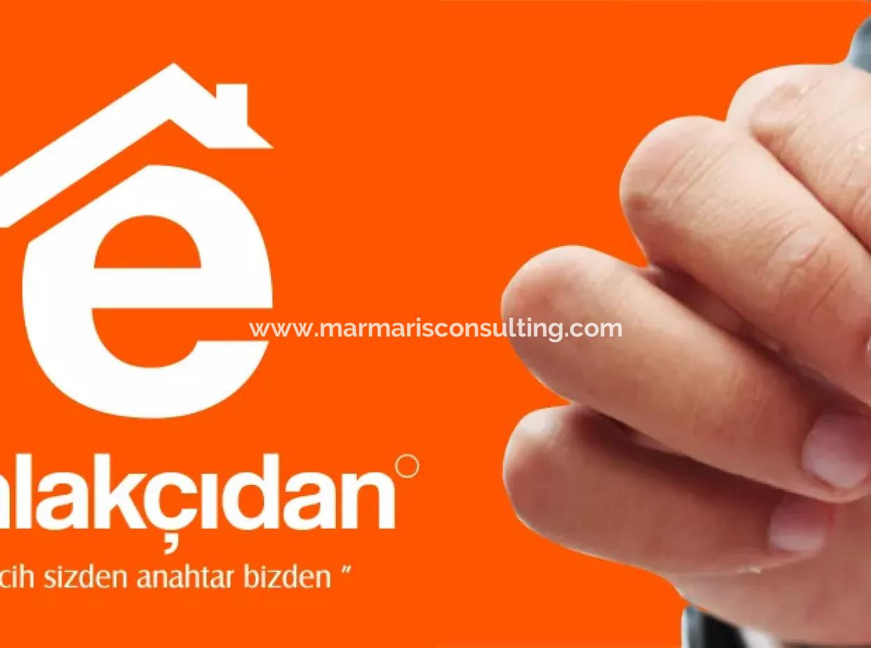 Marmaris Merkezde 360M2  Asma Katlı Satılık Dükkan.