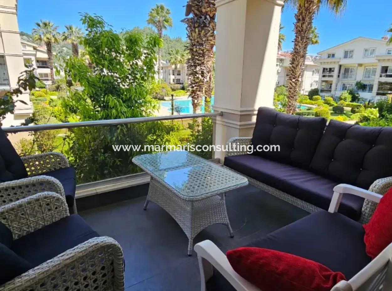 Camiavlu Mahallesi Havuzlu Güvenlikli Sitede 3+1 Satılık Ters Dubleks