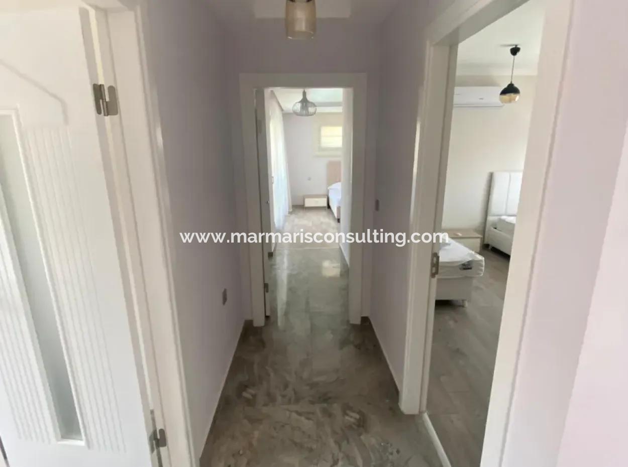 Marmaris Çamdibi 5 +1 Tam Müstakil Havuzlu Eşyalı Kiralık Tripleks Villa