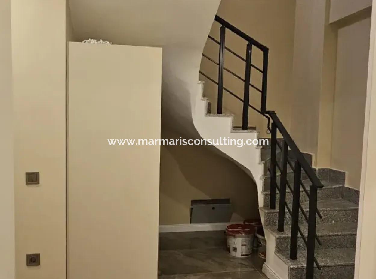 İçmeler Mahallesi 4+1 Tam Müstakil Sıfır Satılık Villa