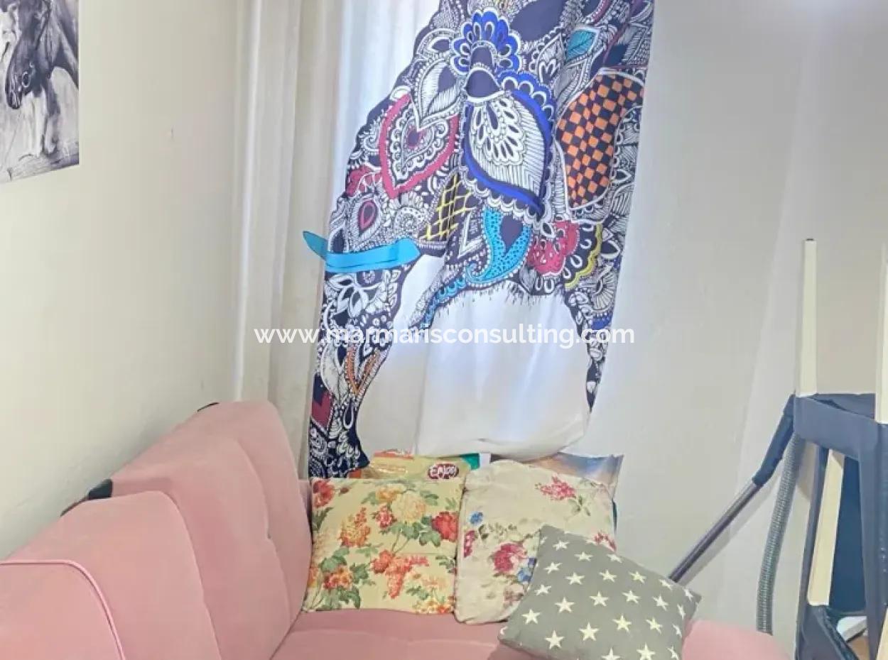 Çamdibi Mahallesi 3+1 Giriş Katı Satılık Dalre