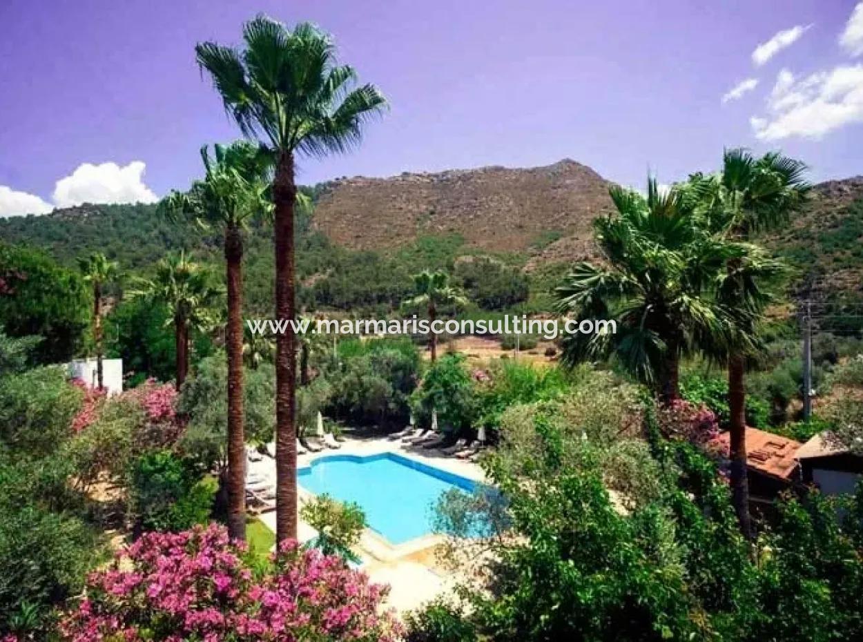 Marmaris,Den 20 Km Uzaklıkta Denize Sıfır Satılık Butik Otel 20 Oda