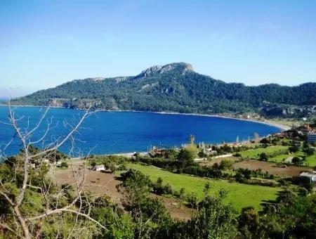 Marmaris Kumlubük Koyun İçerisinde Denize Yakın 10300 M2 Satılık Arsa