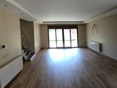 Marmaris Armutalan İkiz Müstakil Bahçeli 4 Oda 1 Salon Villa Satılık