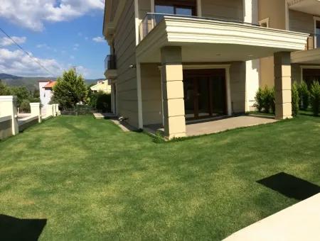 Marmaris Armutalan İkiz Müstakil Bahçeli 4 Oda 1 Salon Villa Satılık