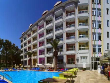 Marmaris İçmeler Mevkisinde Muhteşem Bir Konuma Sahip 65 Odalı Satılık Otel