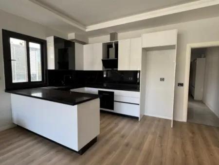 Kemeraltı Mahallesi 4+1 Satılık Müstakil Villa