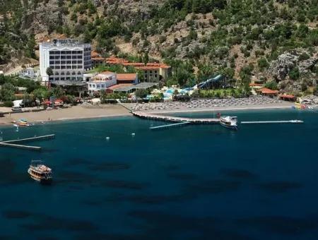 Marmaris,Den 40 Km Uzaklıkta Denize Sıfır 300 Odalı Tatil Köyü
